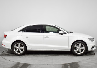 Подержанный автомобиль Audi A3 Sedan 2016 года (4 фото)