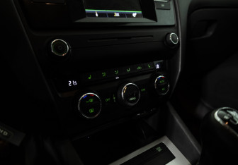 Подержанный автомобиль Skoda Octavia Liftback 2016 года (15 фото)