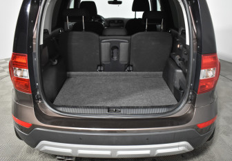 Подержанный автомобиль Skoda Yeti 2016 года (20 фото)