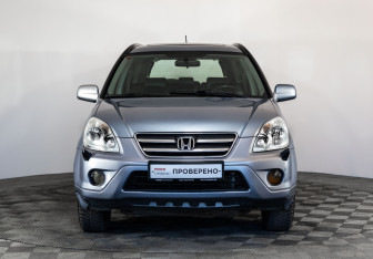 Подержанный автомобиль Honda CR-V 2006 года (2 фото)