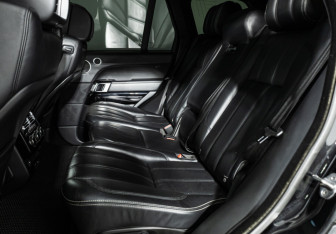 Подержанный автомобиль Land Rover Range Rover 2013 года (10 фото)