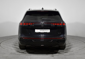 Подержанный автомобиль Volkswagen Teramont 2025 года (6 фото)