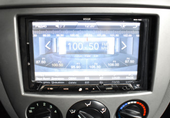 Подержанный автомобиль Chevrolet Lacetti Hatchback 2011 года (17 фото)