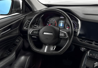 Подержанный автомобиль Haval F7 2019 года (17 фото)