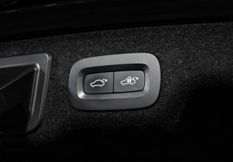 Подержанный автомобиль Volvo S90 2020 года (22 фото)