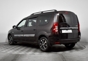 Подержанный автомобиль LADA (ВАЗ) Largus Wagon 2018 года (7 фото)