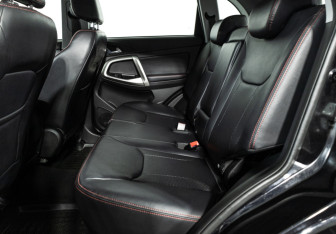 Подержанный автомобиль Chery Tiggo 5 2015 года (10 фото)