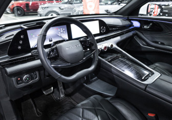 Подержанный автомобиль Exeed RX 2023 года (16 фото)