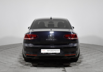 Подержанный автомобиль Volkswagen Passat Sedan 2020 года (6 фото)