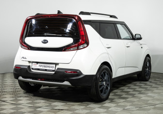 Подержанный автомобиль Kia Soul 2019 года (5 фото)