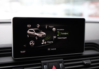 Подержанный автомобиль Audi Q5 2019 года (14 фото)