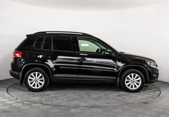 Подержанный автомобиль Volkswagen Tiguan 2013 года (4 фото)