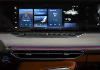 Подержанный автомобиль Voyah Free 2022 года (18 фото)