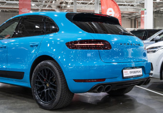 Подержанный автомобиль Porsche Macan 2016 года (17 фото)