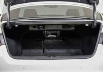 Подержанный автомобиль Kia Optima Sedan 2018 года (33 фото)