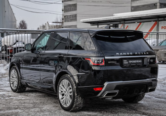 Подержанный автомобиль Land Rover Range Rover Sport 2021 года (8 фото)