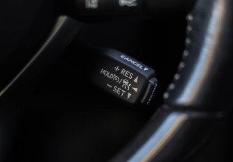 Подержанный автомобиль Lexus RX 2017 года (14 фото)