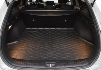 Подержанный автомобиль Kia Ceed Wagon 2021 года (16 фото)