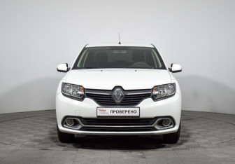 Подержанный автомобиль Renault Logan Sedan 2018 года (2 фото)