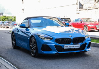 Подержанный автомобиль BMW Z4 Roadster 2020 года (5 фото)