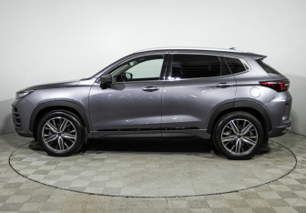 Подержанный автомобиль Exeed LX 2023 года (8 фото)