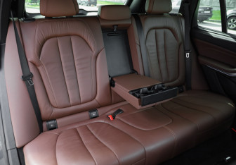 Подержанный автомобиль BMW X5 2019 года (33 фото)