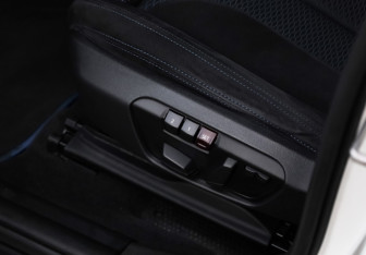 Подержанный автомобиль BMW X2 2019 года (21 фото)