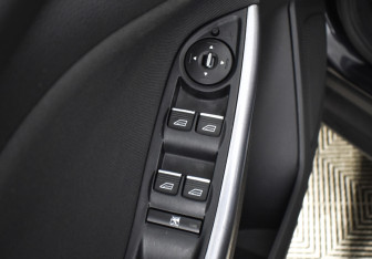 Подержанный автомобиль Ford Focus Wagon 2013 года (15 фото)