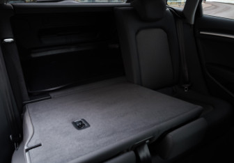 Подержанный автомобиль Audi A3 Hatchback 2017 года (22 фото)