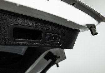 Подержанный автомобиль Exeed LX 2023 года (20 фото)