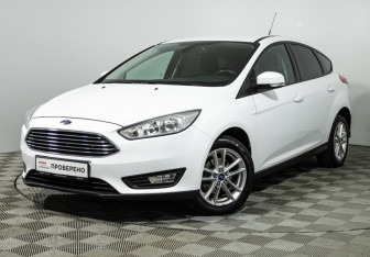 Подержанный автомобиль Ford Focus Hatchback 2015 года (1 фото)