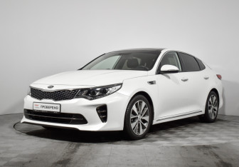 Подержанный автомобиль Kia K5 2017 года (1 фото)