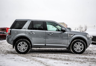Подержанный автомобиль Land Rover Freelander 2013 года (6 фото)