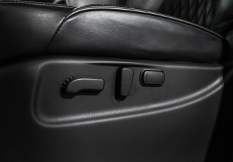 Подержанный автомобиль Infiniti QX80 2018 года (15 фото)