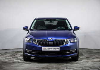 Подержанный автомобиль Skoda Octavia Liftback 2019 года (2 фото)
