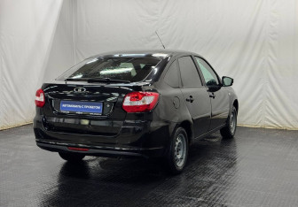 Подержанный автомобиль LADA (ВАЗ) Granta Liftback 2014 года (5 фото)