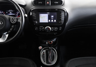 Подержанный автомобиль Kia Soul 2017 года (15 фото)