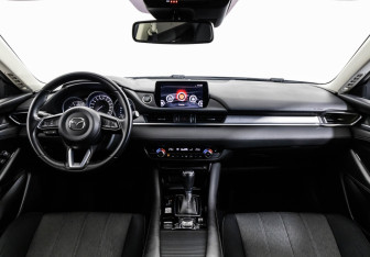 Подержанный автомобиль Mazda 6 Sedan 2019 года (13 фото)