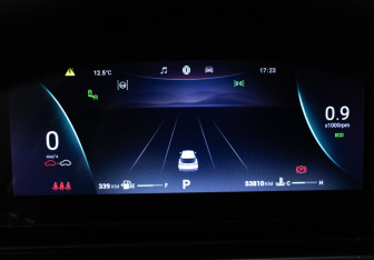 Подержанный автомобиль Omoda C5 2022 года (12 фото)