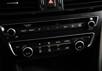 Подержанный автомобиль Kia Optima Sedan 2018 года (16 фото)