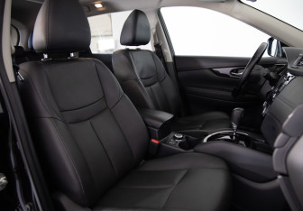 Подержанный автомобиль Nissan X-Trail 2021 года (11 фото)