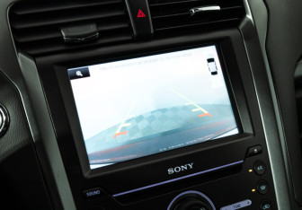 Подержанный автомобиль Ford Mondeo Sedan 2015 года (15 фото)