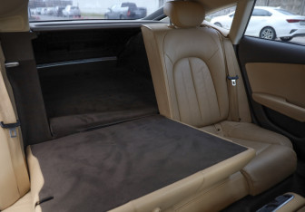 Подержанный автомобиль Audi A7 2011 года (24 фото)