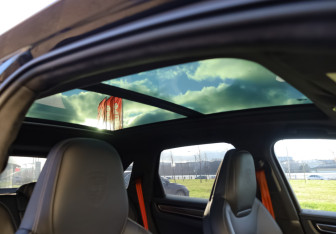 Подержанный автомобиль Porsche Cayenne 2021 года (30 фото)