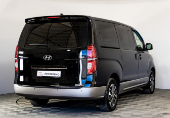 Подержанный автомобиль Hyundai Grand Starex 2020 года (5 фото)