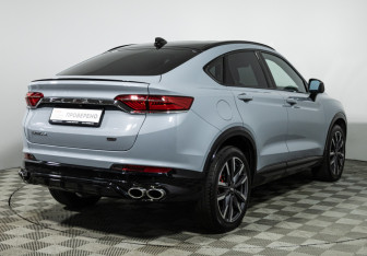Подержанный автомобиль Geely Tugella 2023 года (5 фото)