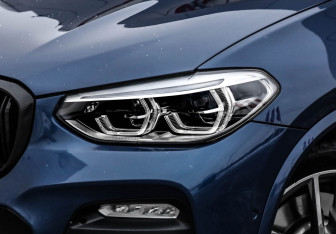 Подержанный автомобиль BMW X4 2018 года (4 фото)