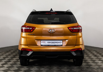 Подержанный автомобиль Hyundai Creta 2019 года (6 фото)