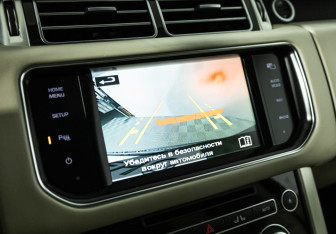 Подержанный автомобиль Land Rover Range Rover 2015 года (16 фото)