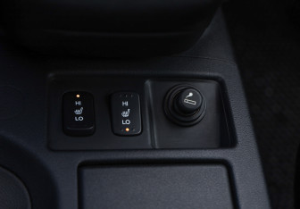 Подержанный автомобиль Honda CR-V 2013 года (20 фото)